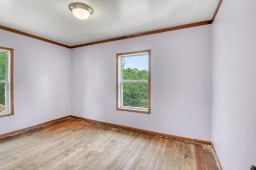 Upstairs Bedroom2_1.JPG