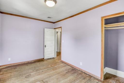 Upstairs Bedroom2_2.JPG