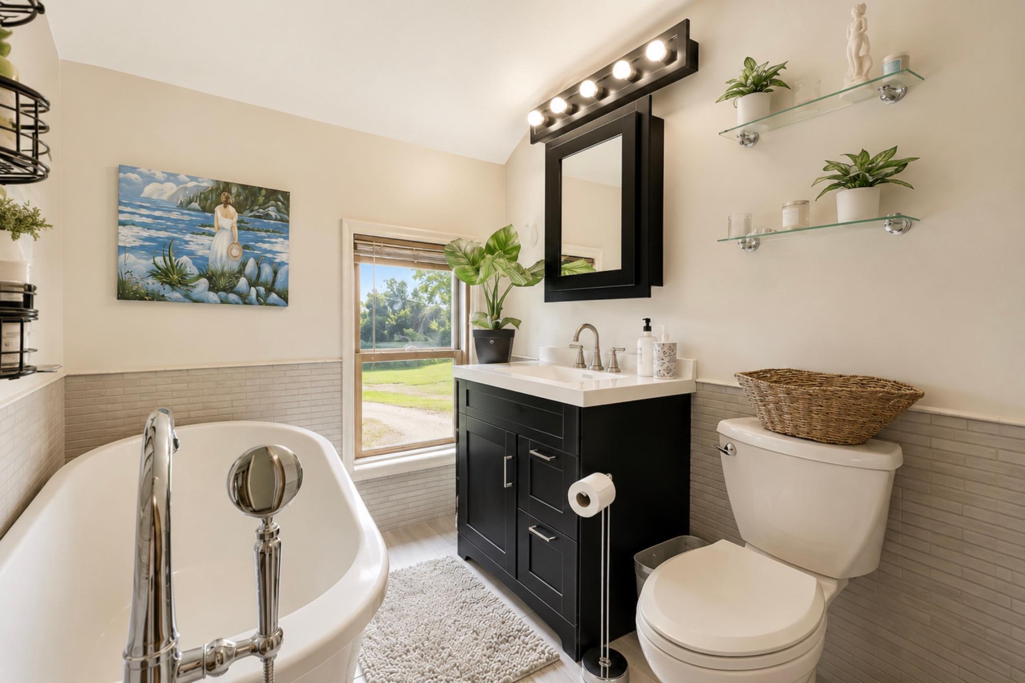 Full Bathroom