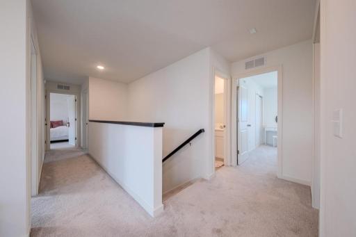 6254 Highland Hills Lane S, Cottage Grove, MN 55016