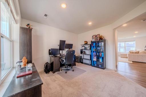 6254 Highland Hills Lane S, Cottage Grove, MN 55016