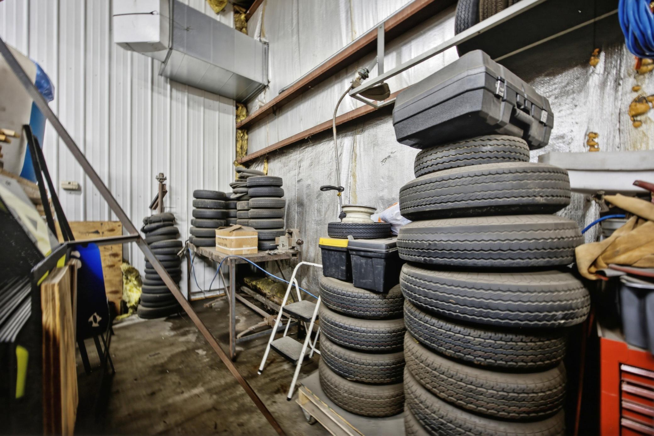 Trailer tires