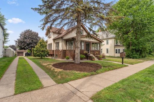 2100 5th Street NE, Minneapolis, MN 55418