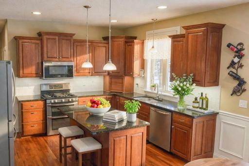 104b kitchen.jpg