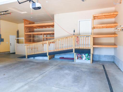 431 garage storage.jpg