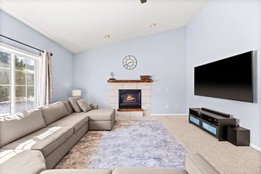 955 Park Drive, Belle Plaine, MN 56011