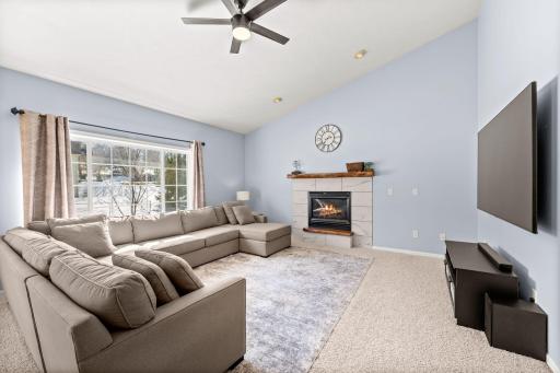 955 Park Drive, Belle Plaine, MN 56011