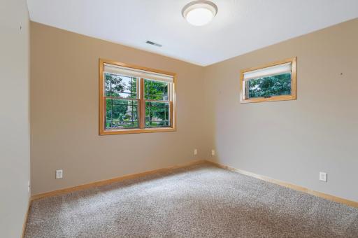 1458 Wooduck Lane, New Richmond, WI 54017