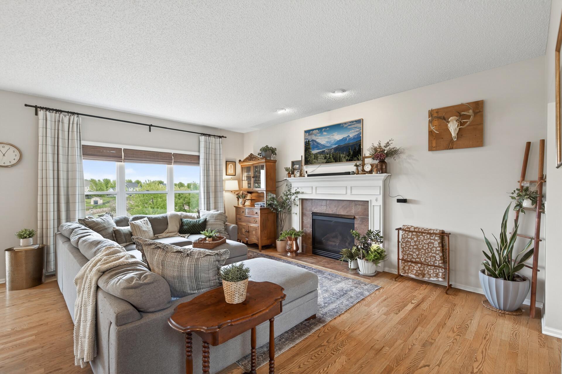 Living Room with Gas Fireplace
