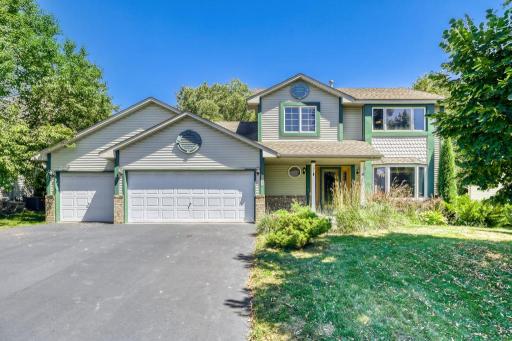 Photo for 2477 Windsor Lane, Woodbury, MN 55125 - listing #7123361 2477 Windsor Lane, Woodbury, MN 55125