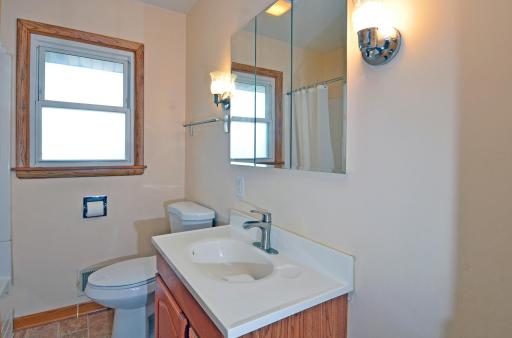 6206 Brooklyn Boulevard, Brooklyn Center, MN 55429