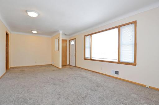 6206 Brooklyn Boulevard, Brooklyn Center, MN 55429