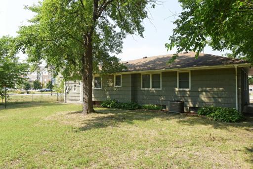 6206 Brooklyn Boulevard, Brooklyn Center, MN 55429