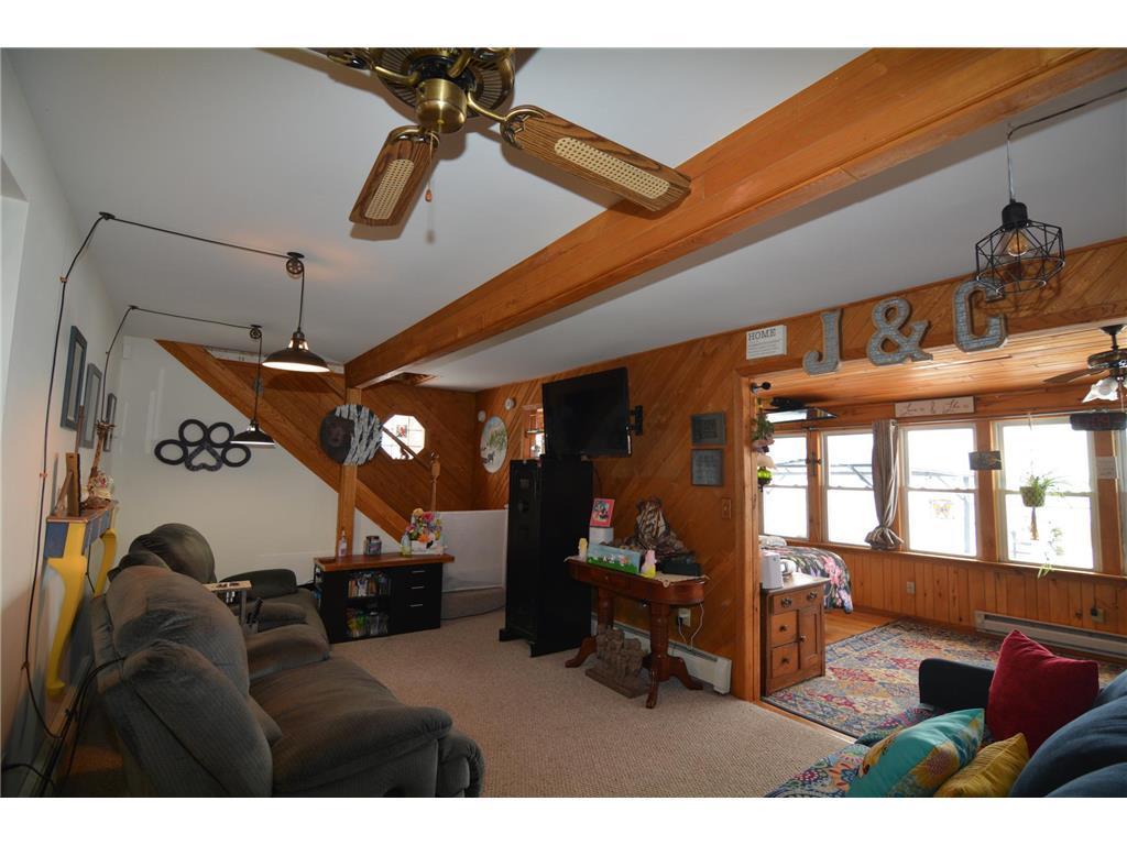 Lakehouse LR