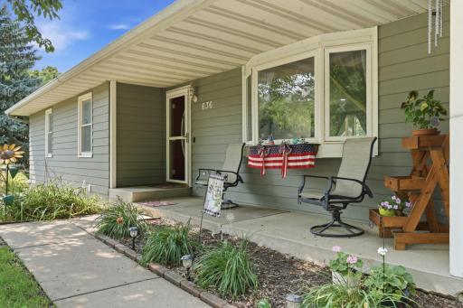 636 Shady Creek Circle, Winsted, MN 55395