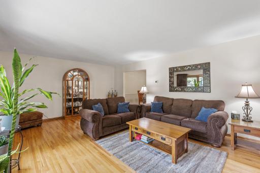34-web-or-mls-11100 Schoolcraft Rd-34.jpg