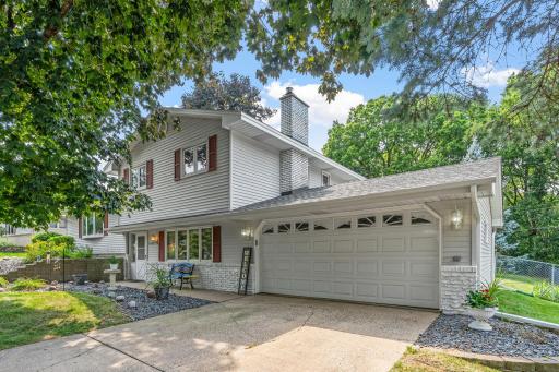 3-web-or-mls-11100 Schoolcraft Rd-3.jpg