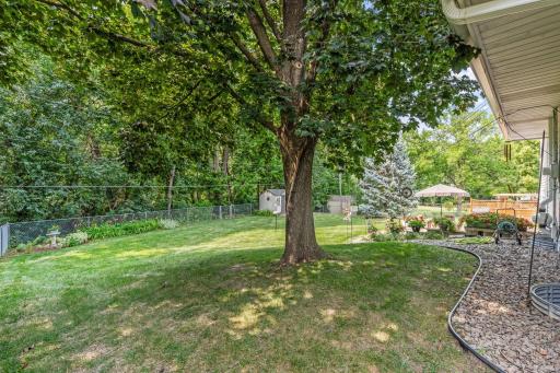 5-web-or-mls-11100 Schoolcraft Rd-5.jpg