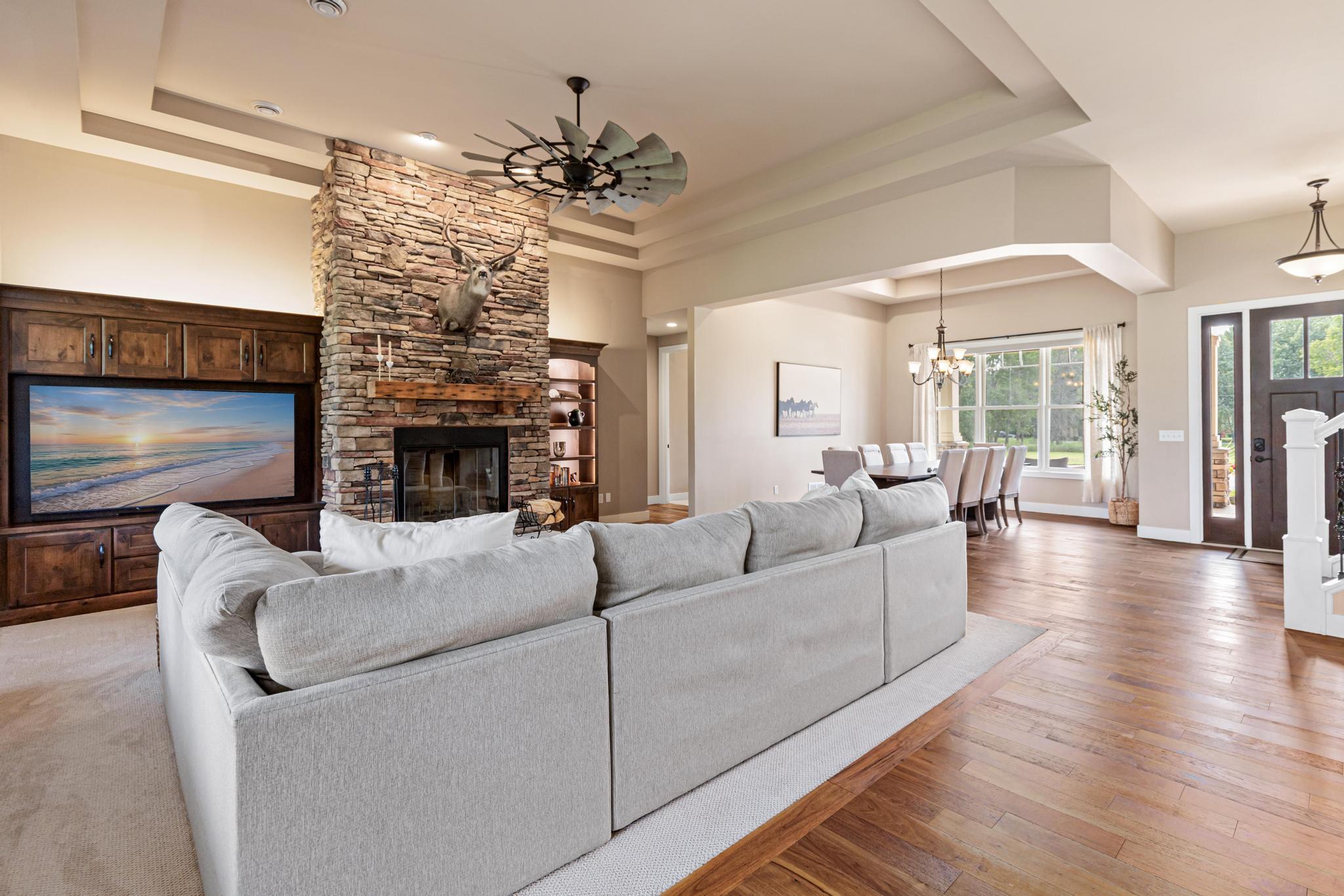 14549 Furman Street NE-6.jpg