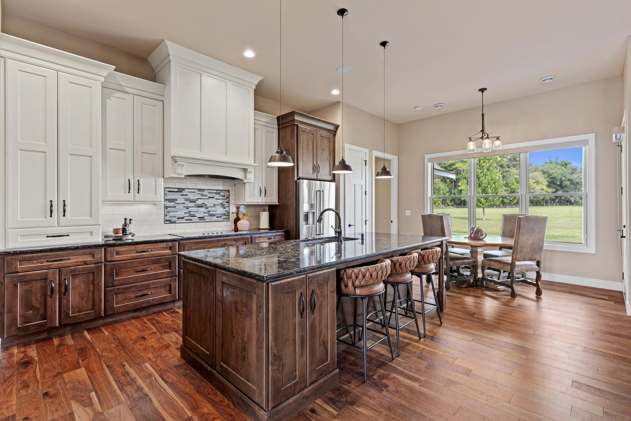 14549 Furman Street NE-10.jpg