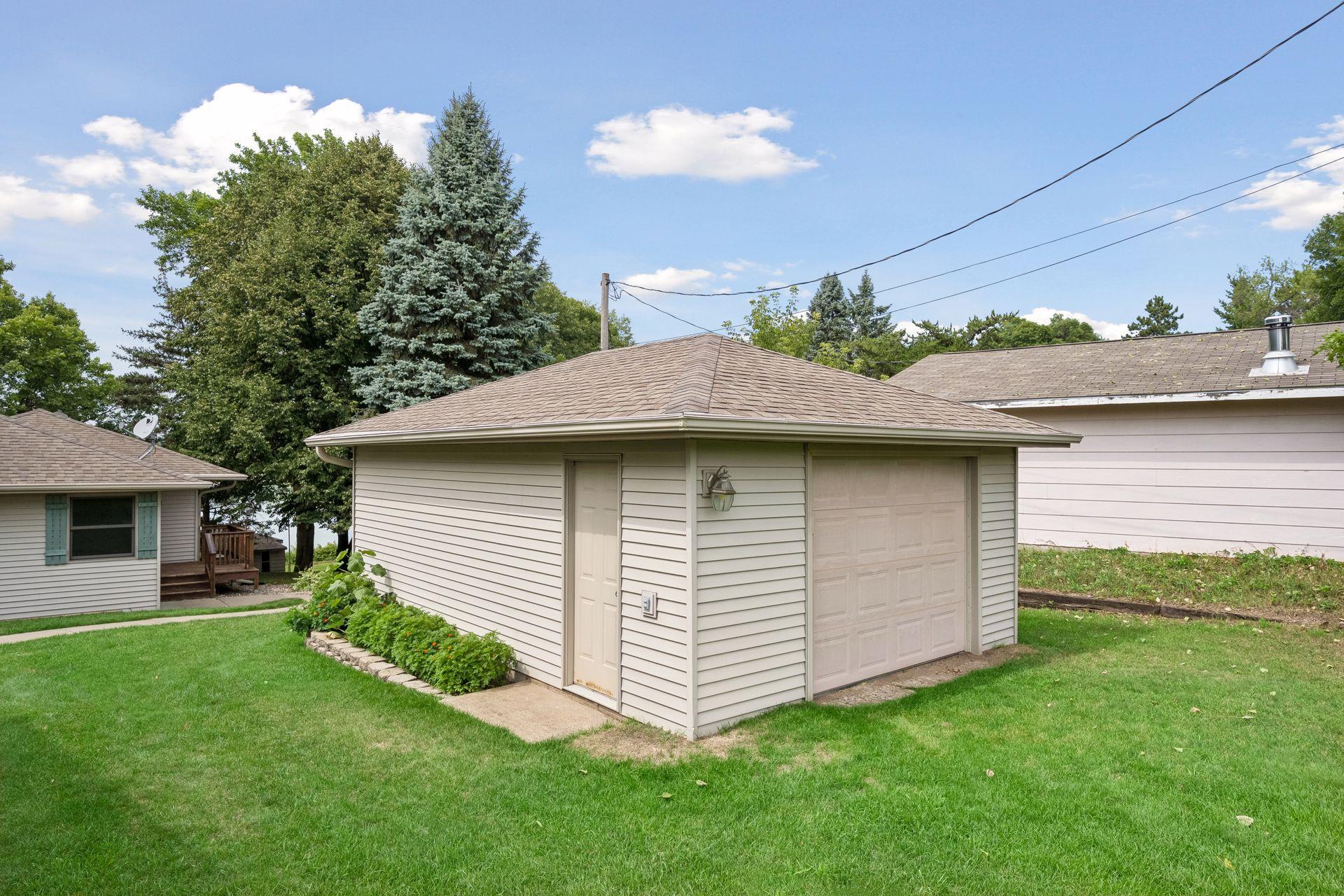 Oversized one stall garage/shed