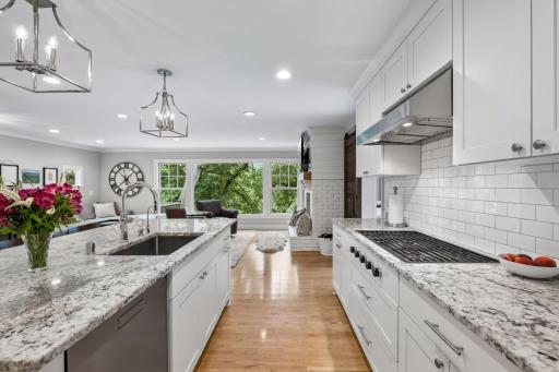 3308 W 55th Street, Edina, MN 55410