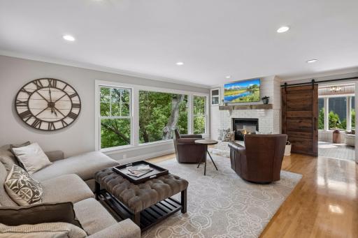 3308 W 55th Street, Edina, MN 55410