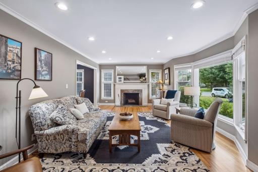 3308 W 55th Street, Edina, MN 55410