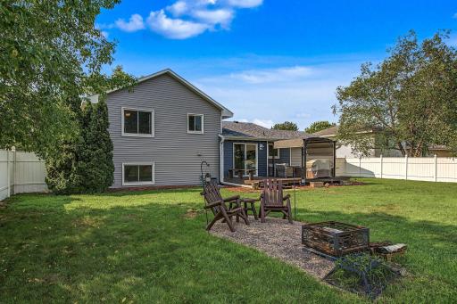 3661 152nd Street W, Rosemount, MN 55068