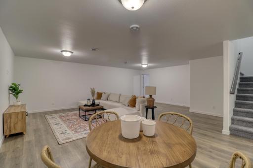 7013 Selkirk Drive S, Fargo, ND 58104
