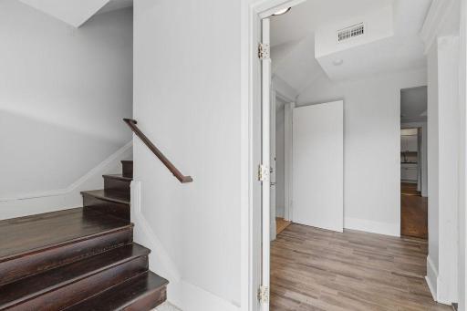 1135 Washington Street NE, Minneapolis, MN 55413