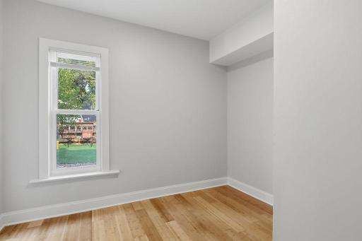 1135 Washington Street NE, Minneapolis, MN 55413