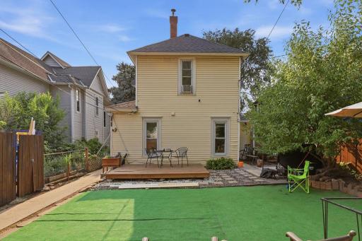 1135 Washington Street NE, Minneapolis, MN 55413