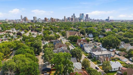 1135 Washington Street NE, Minneapolis, MN 55413