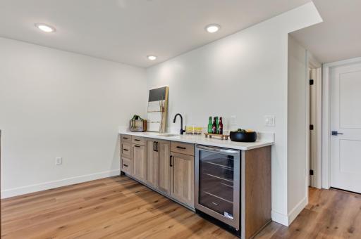Walkout Level Party Room Wet Bar