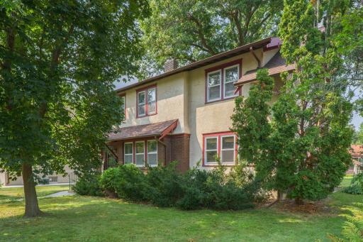 2133 Goodrich Avenue, Saint Paul, MN 55105