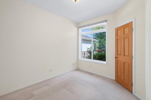 Main floor office/bedoom