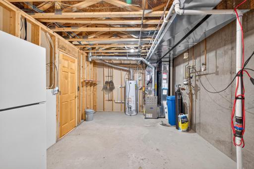 8808 Preserve Trail, Savage, MN 55378