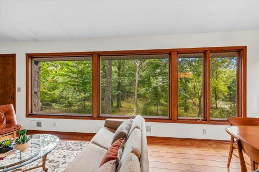 1200 Hallam Avenue N, Mahtomedi, MN 55115