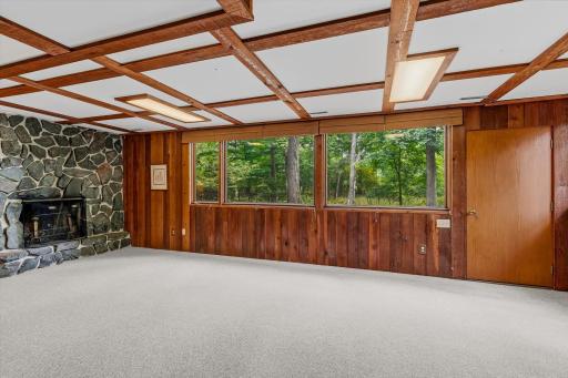 1200 Hallam Avenue N, Mahtomedi, MN 55115