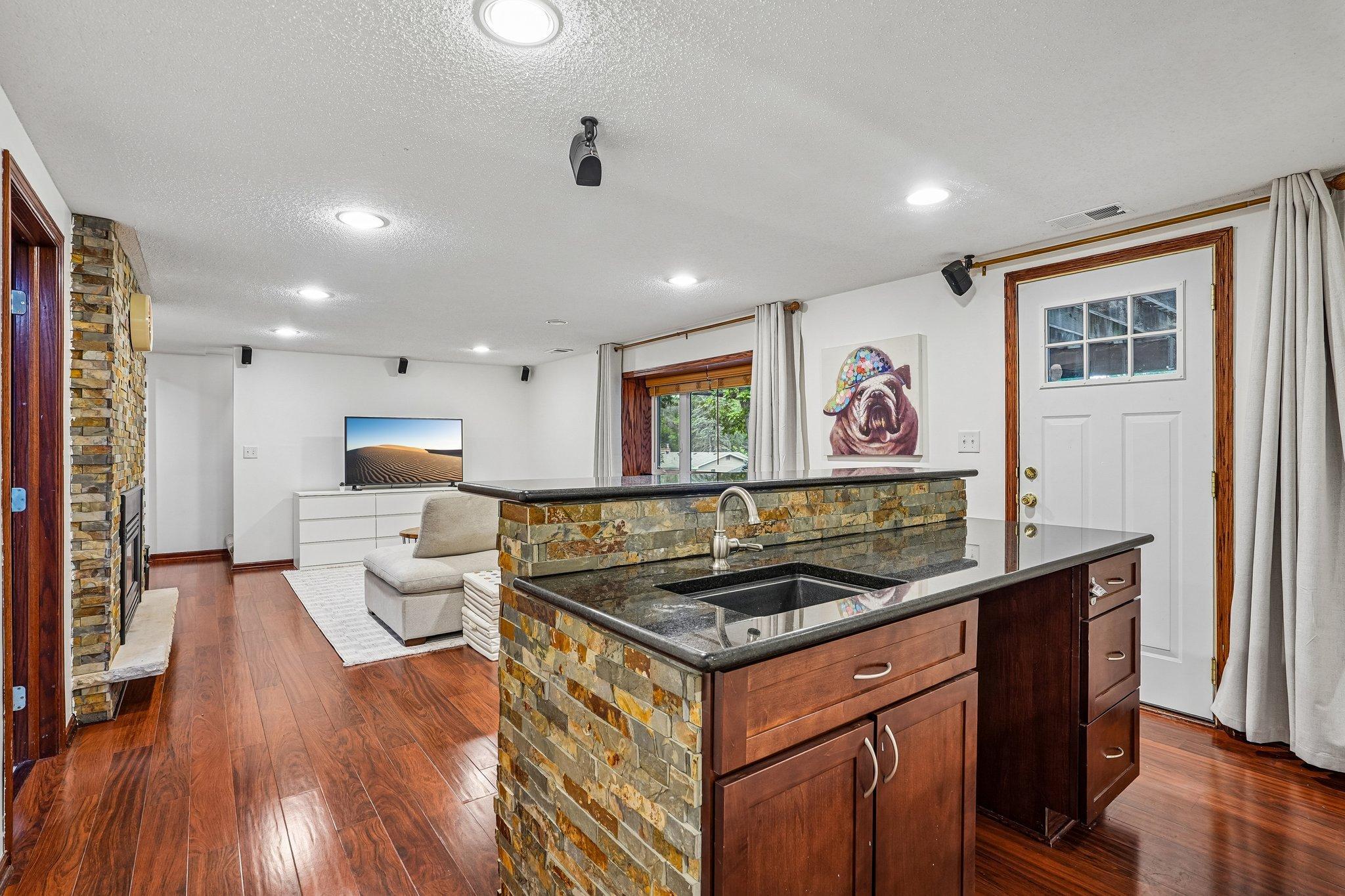 Perfect Open concept Family Room with Bar