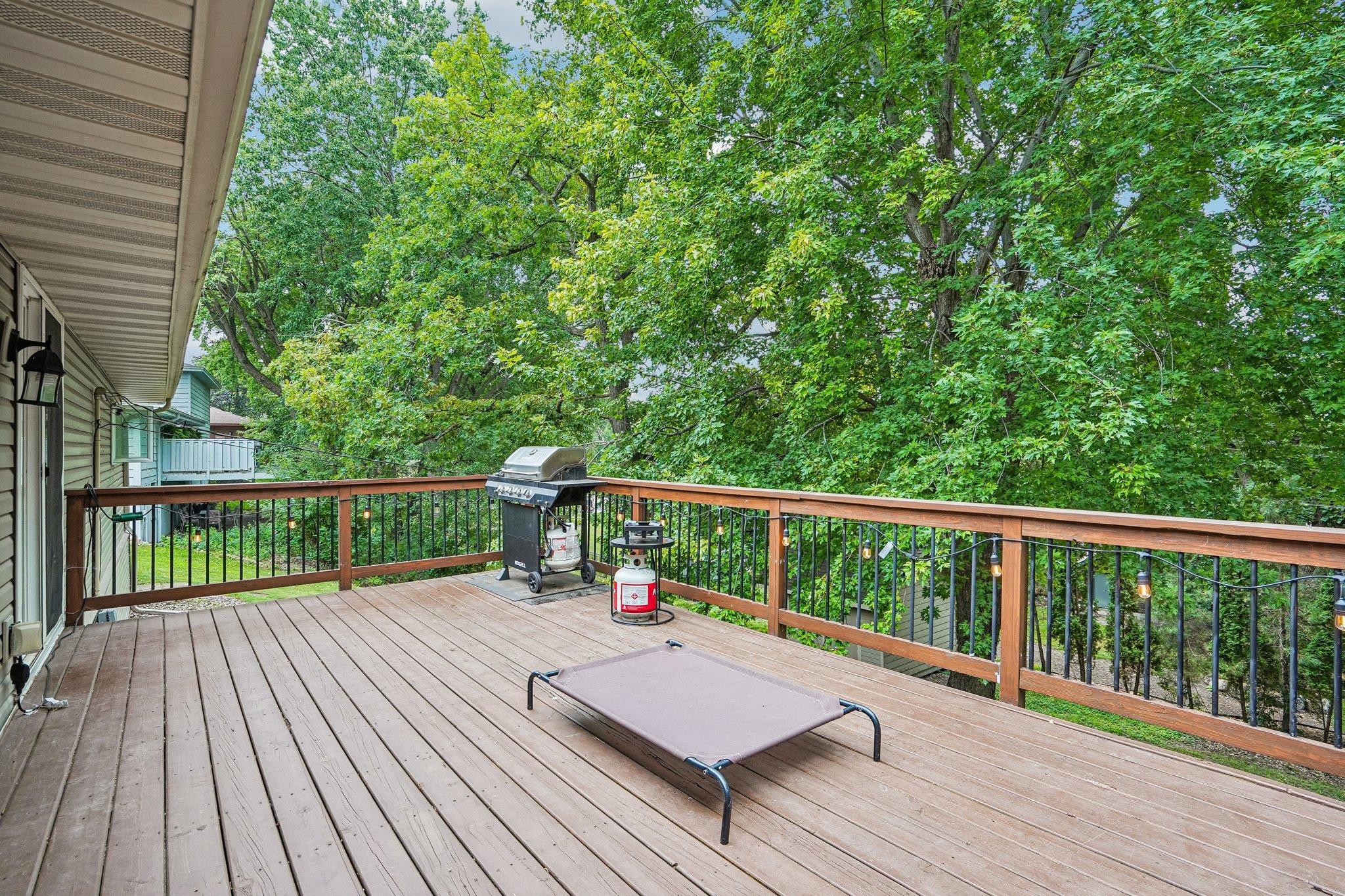 This deck is HUGE!