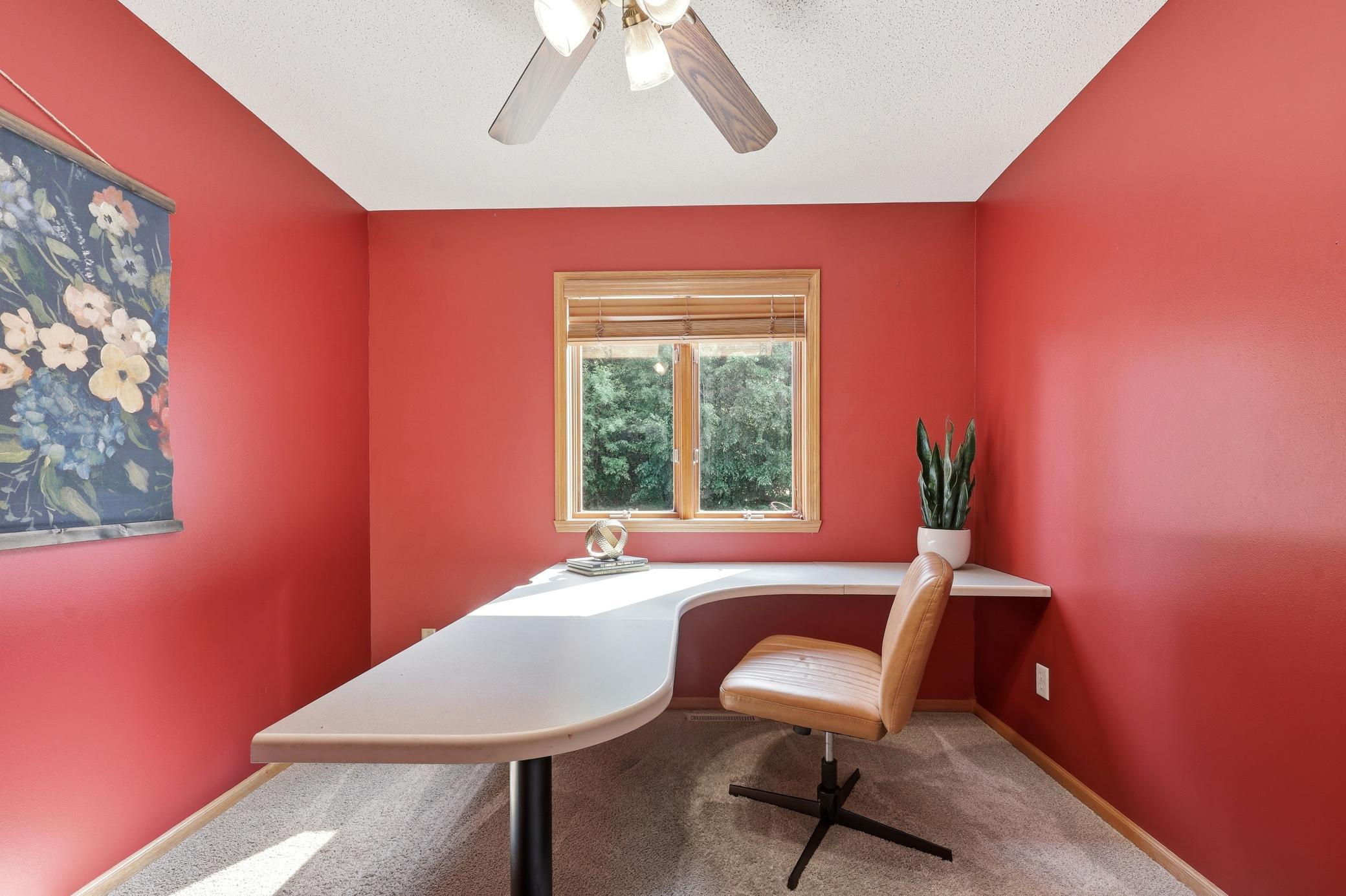 Office Area - Main Floor