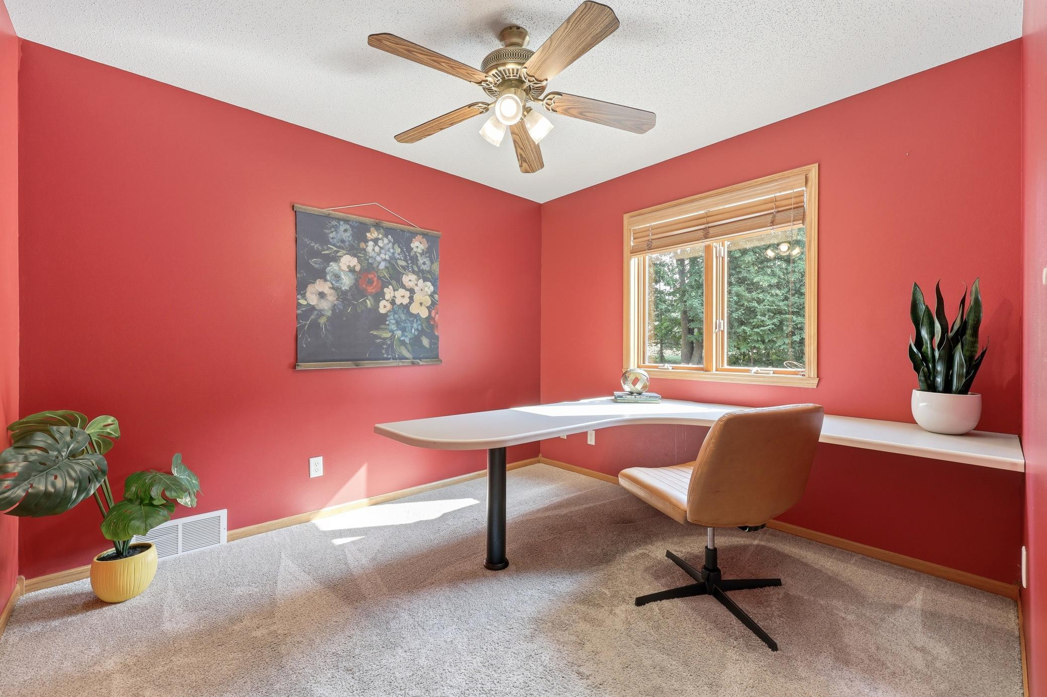 Office Area - Main Floor
