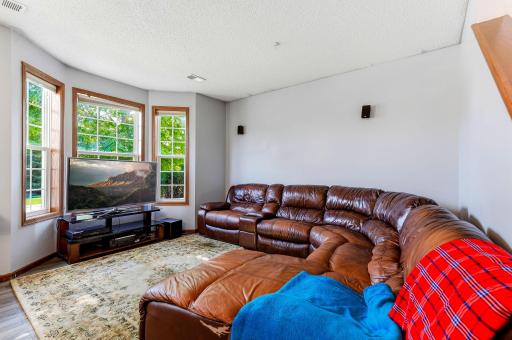 7209 Jewel Lane N, Maple Grove, MN 55311