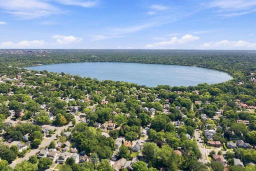 3900 W 47th Street, Edina, MN 55424