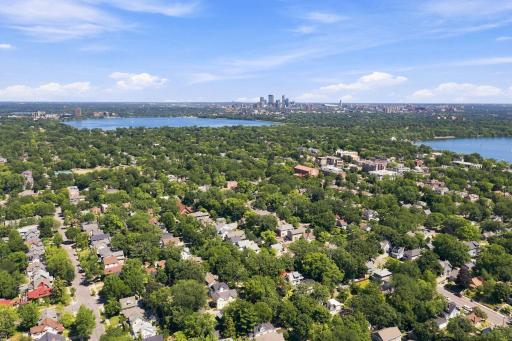 3900 W 47th Street, Edina, MN 55424