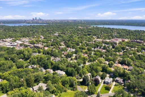 3900 W 47th Street, Edina, MN 55424