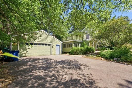 3900 W 47th Street, Edina, MN 55424