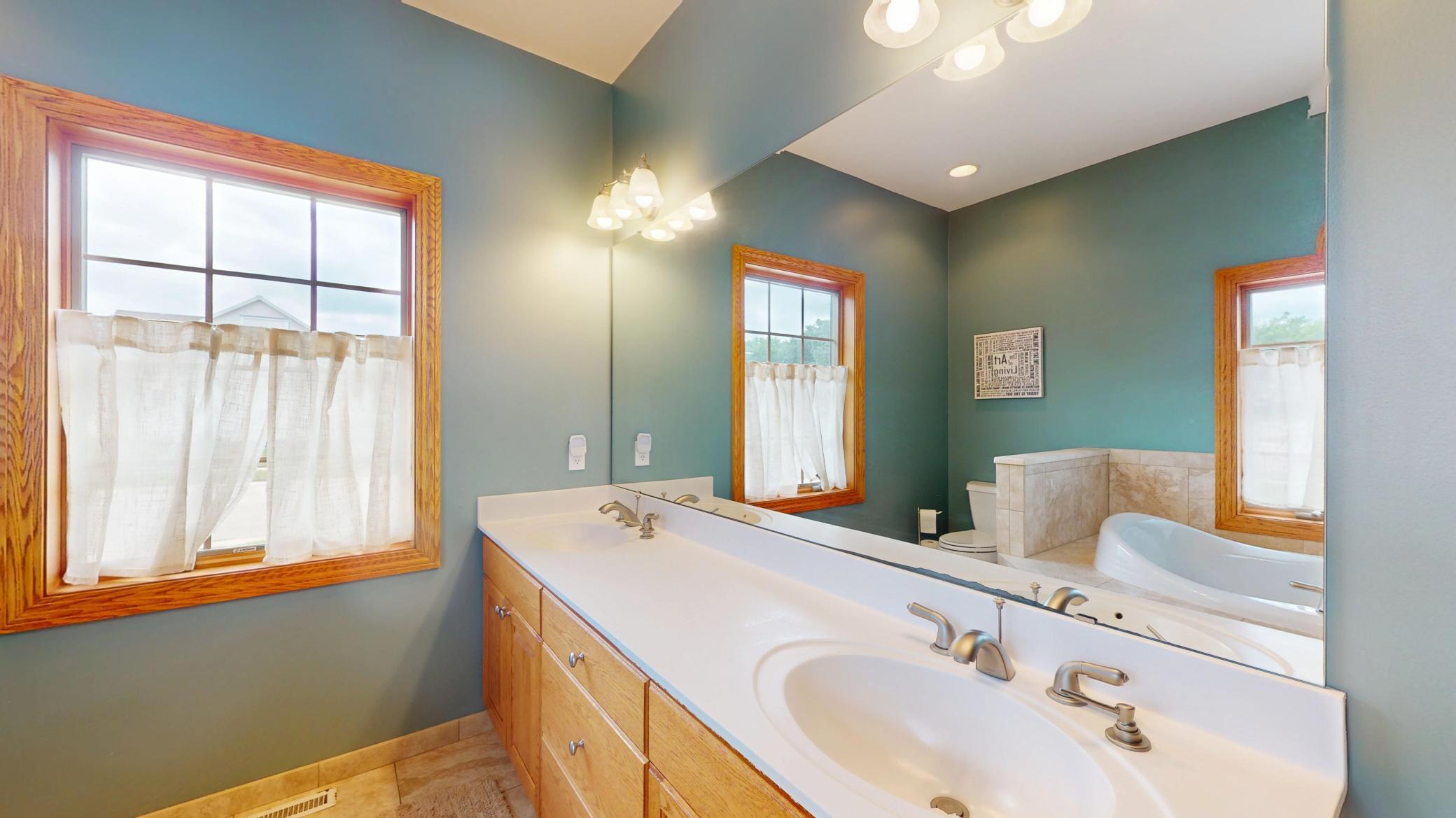 Primary bath